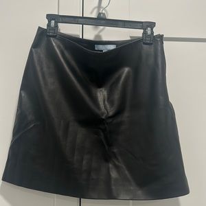 Antonio Melani Faux-Leather Skirt. Size 6.